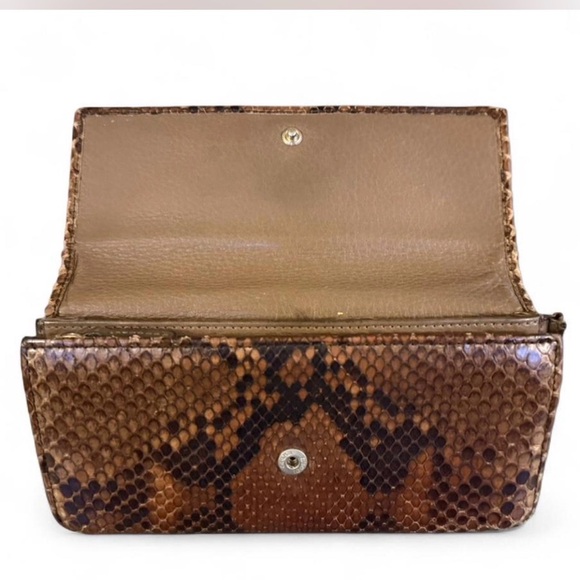 Vintage Gucci Python Greenwich Wallet - Picture 6 of 10